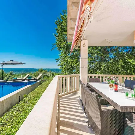 Rosa Labin Villa Labin
